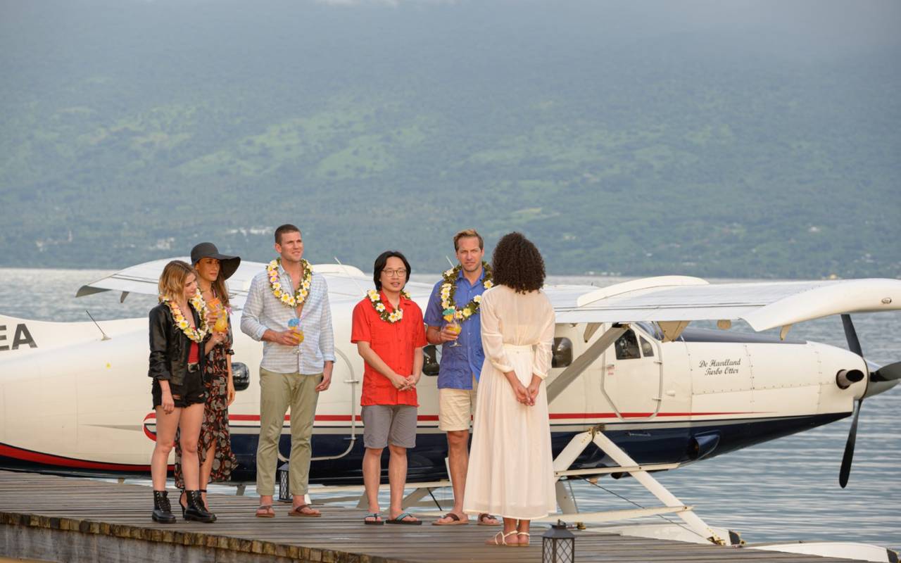 Die Gäste kommen an.