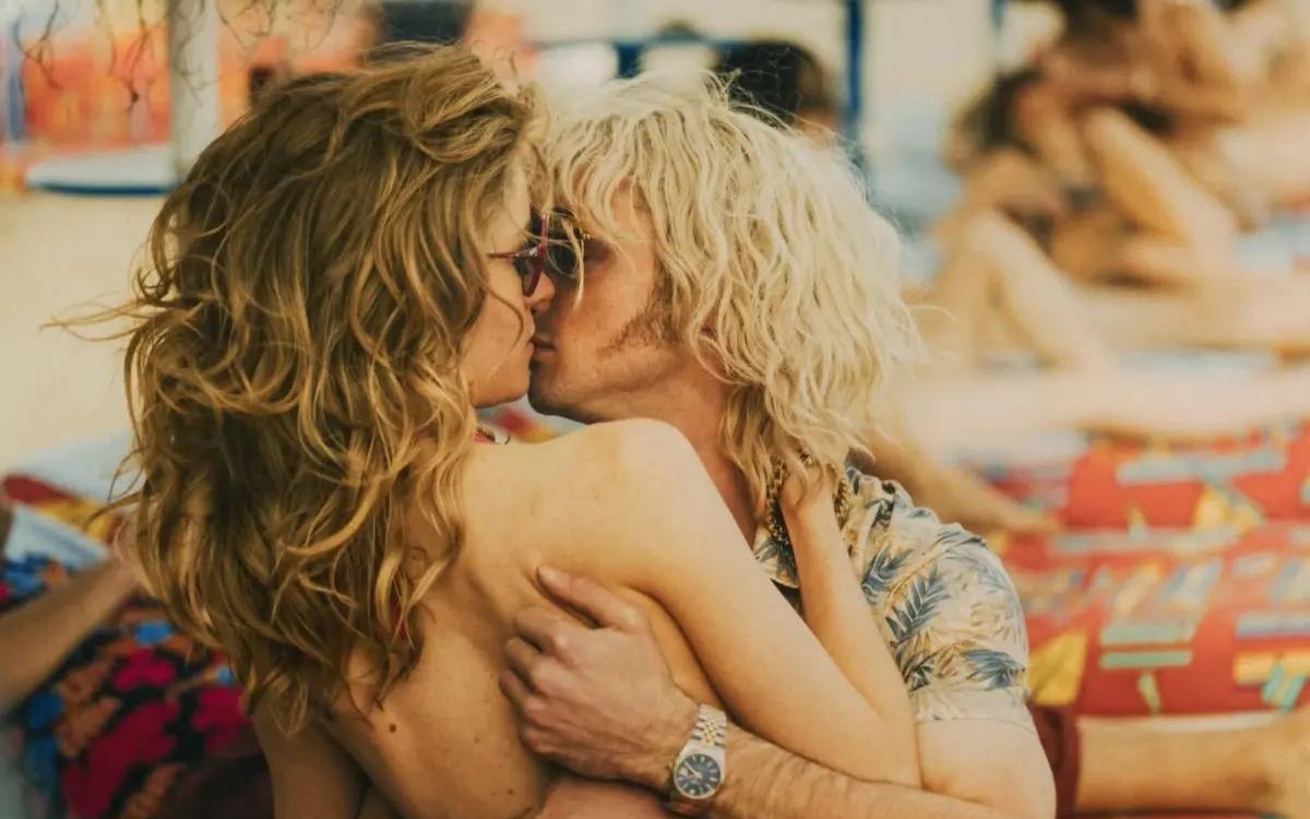 Lude Klaus und eine Nutte.