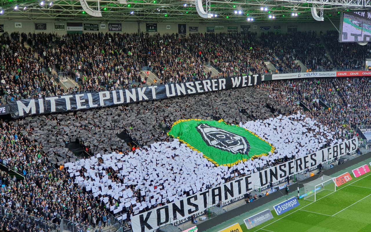 Eindrücke vom Spiel Borussia Mönchengladbach gegen den 1. FC Heidenheim am 28.10.2023. Borussia Mönchengladbach gewann mit 2:1.