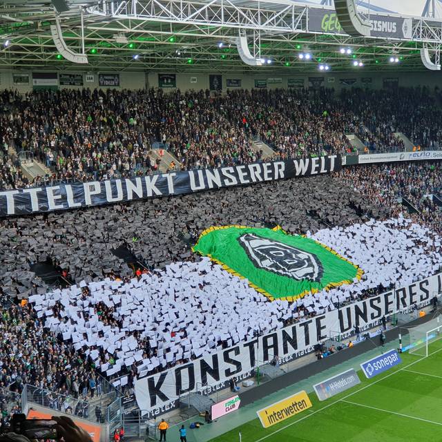 Eindrücke vom Spiel Borussia Mönchengladbach gegen den 1. FC Heidenheim am 28.10.2023. Borussia Mönchengladbach gewann mit 2:1.