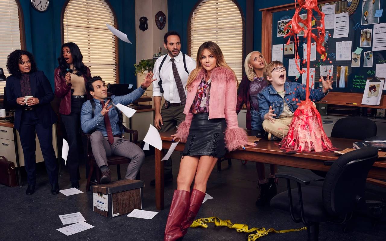 Im Büro ist alles sauber...und ab jetzt, werden die Fälle auch gelöst.