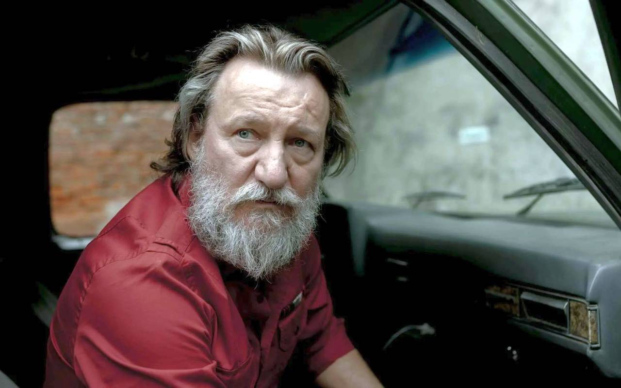 Mikolaj hat dunkel Geheimnisse.