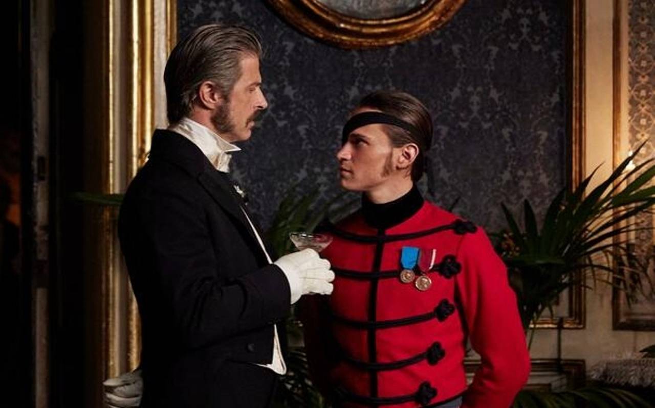 Don Fabrizio muss ein gefährliches Spiel beginnen.