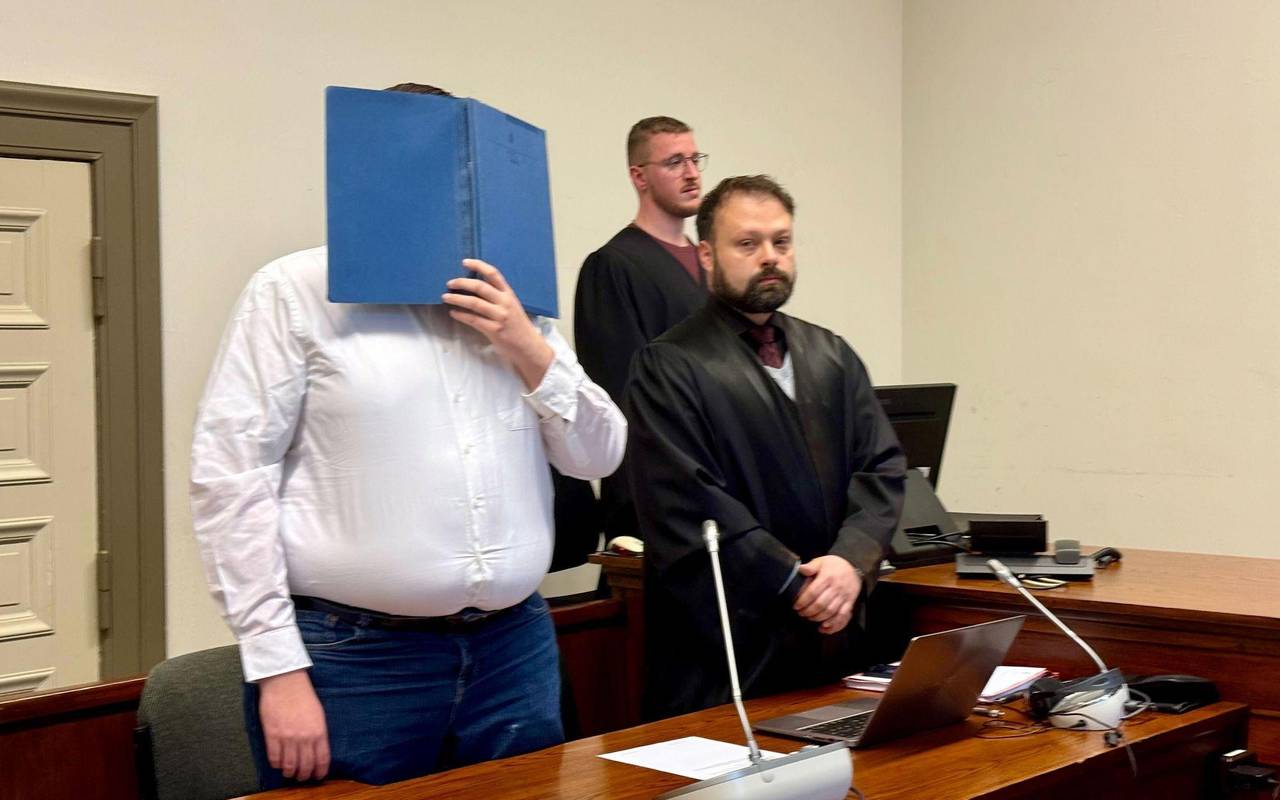 Auftakt Prozess wegen versuchten Mordes an Kollegin