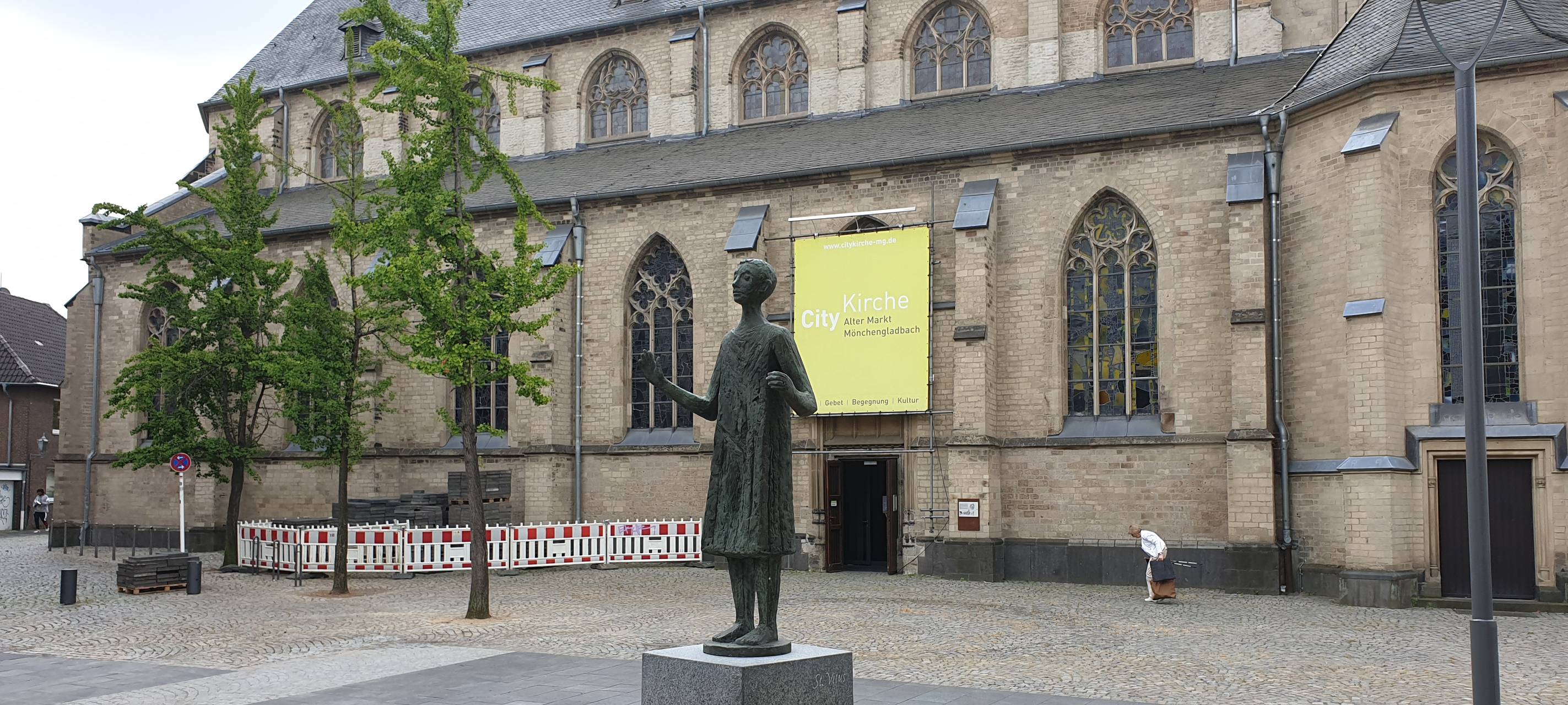 Neuer Gabenzaun an der Citykirche