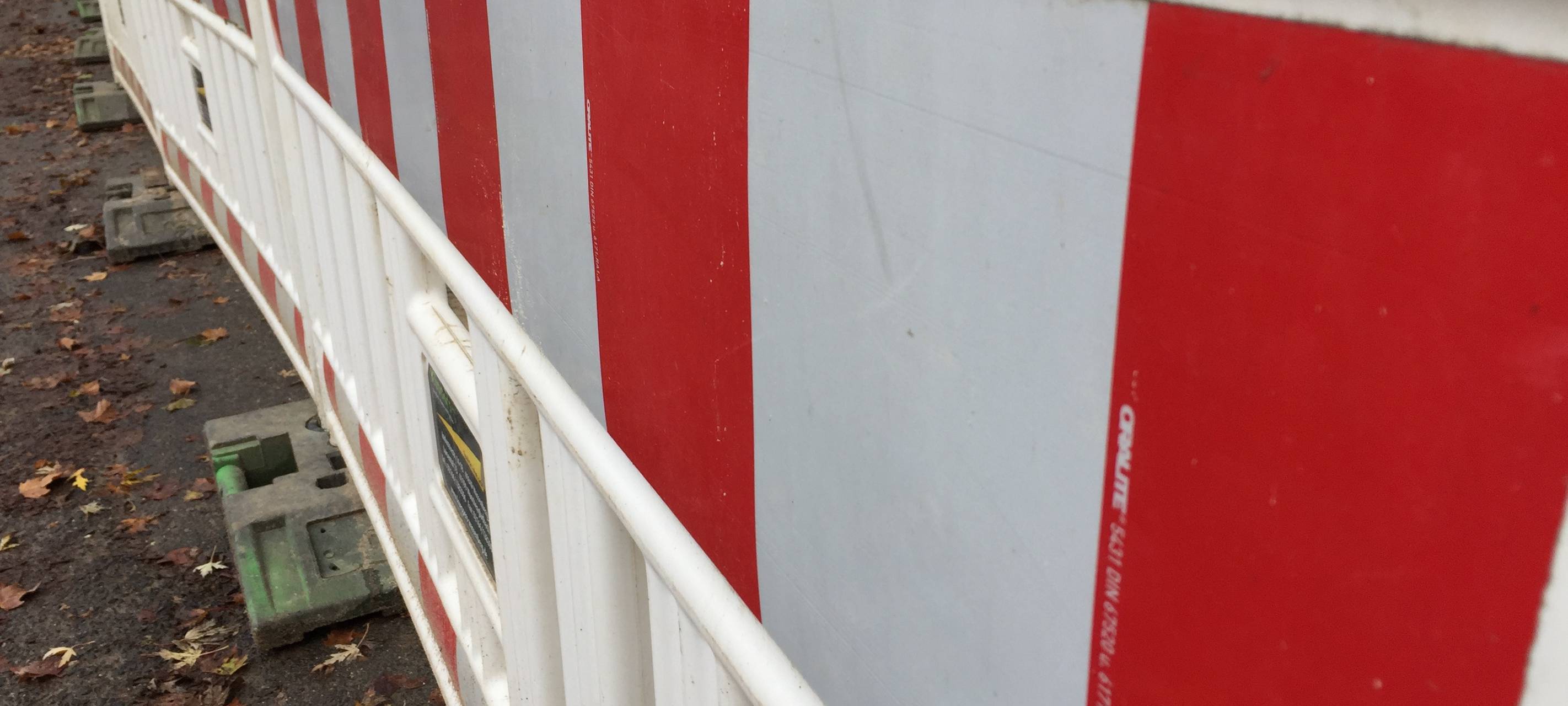 Busumleitungen in Pesch