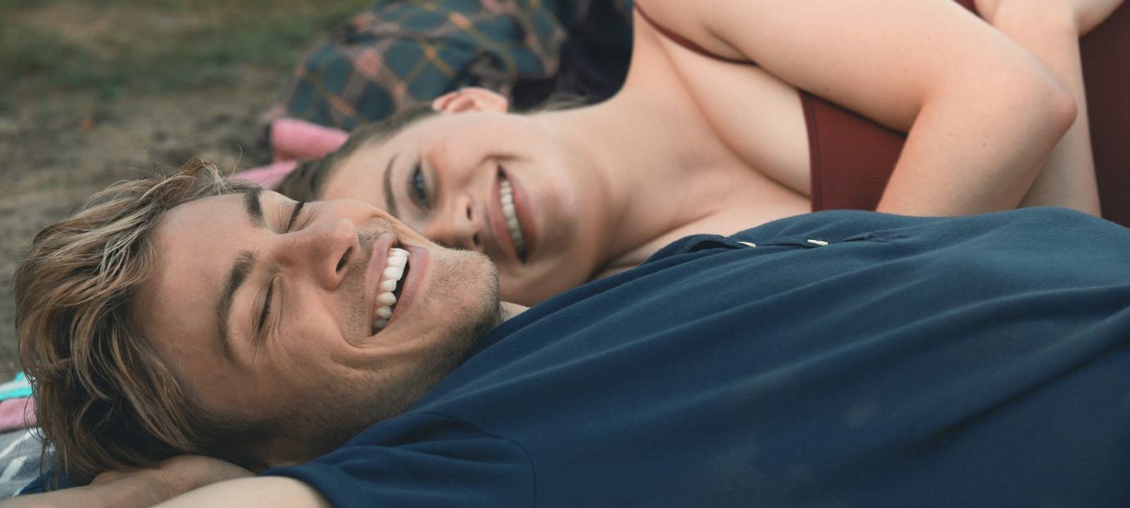 Jessica und Danny haben eine sehr intensive Zeit miteinander.