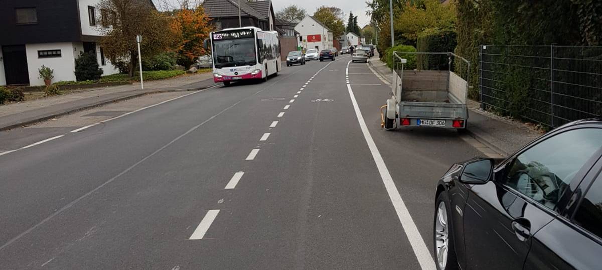 Fehlende Straßenmarkierungen sind Absicht