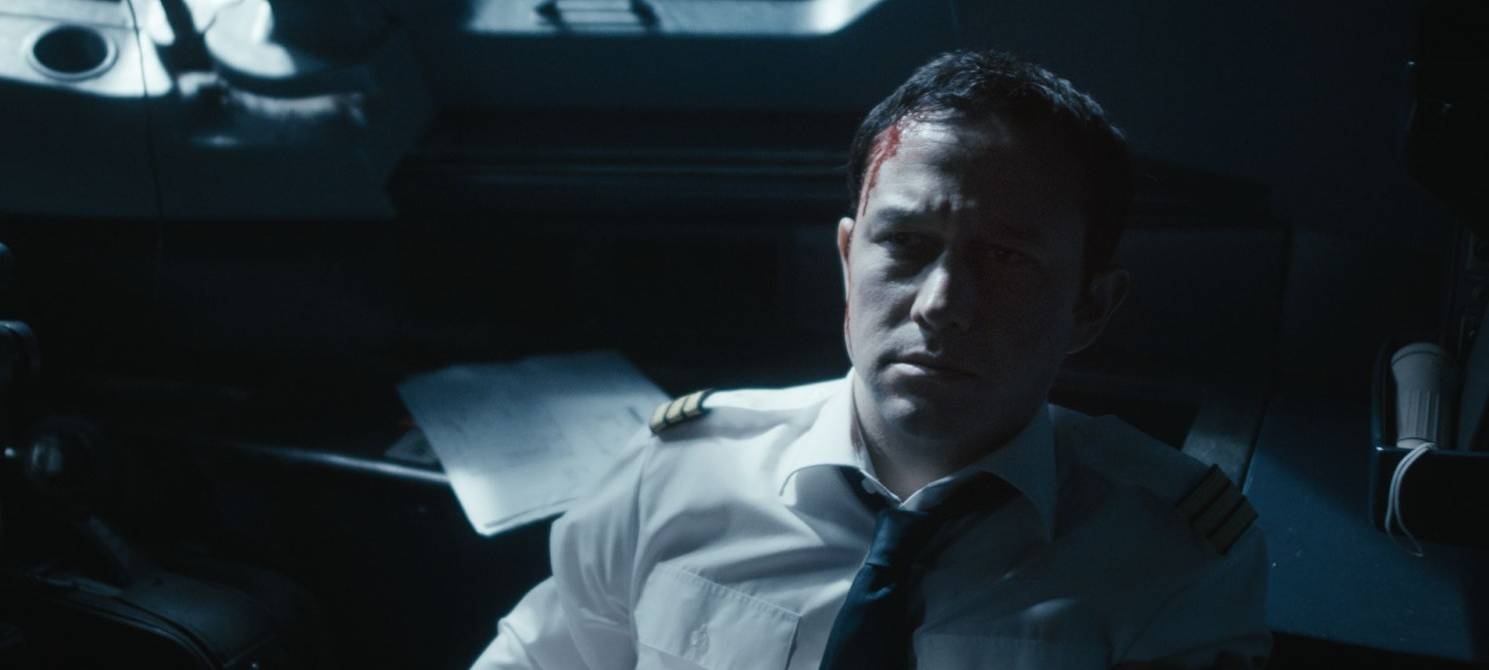 Tobias steht im Cockpit unter Druck.