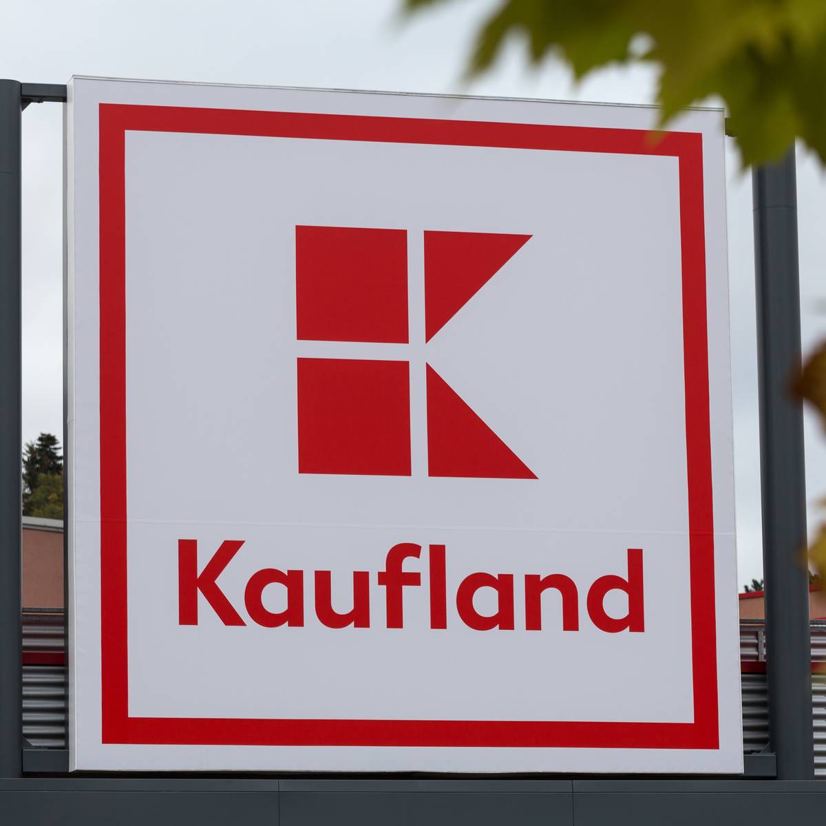 Volksgarten: Real ist ab heute Kaufland - Radio 90.1