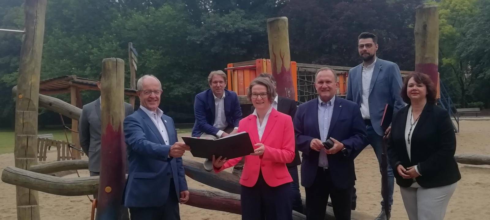 Finanzspritze für Spielplätze