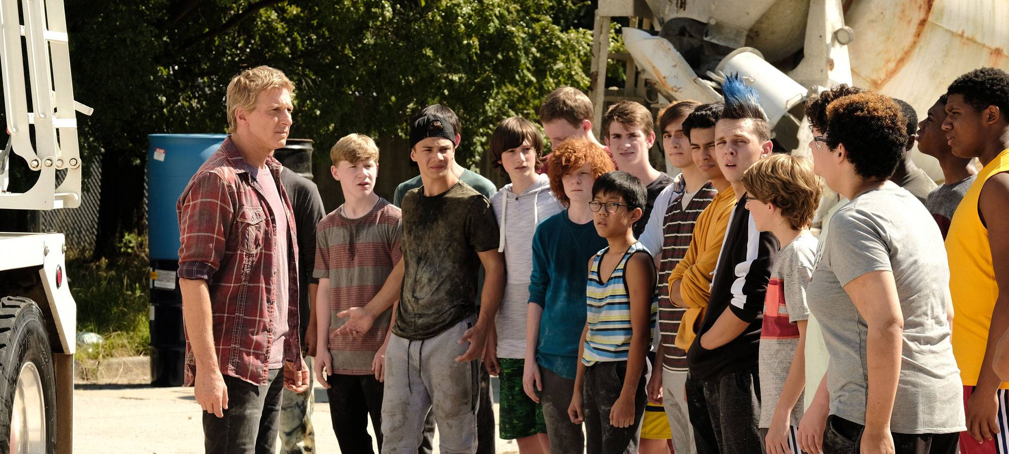 Johnny soll die Kids trainieren.