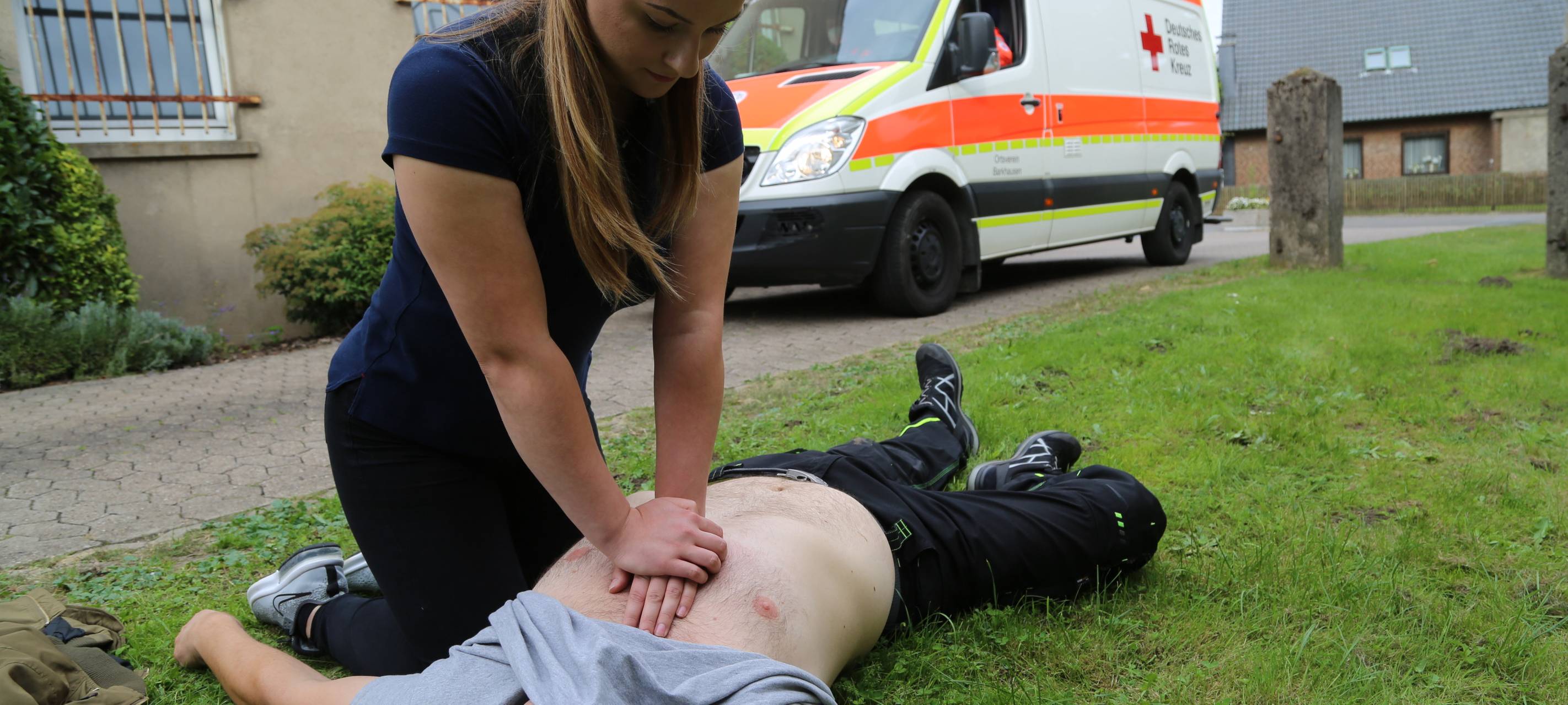 Reanimation: Wie rette ich einen Menschen und was ist zu beachten?