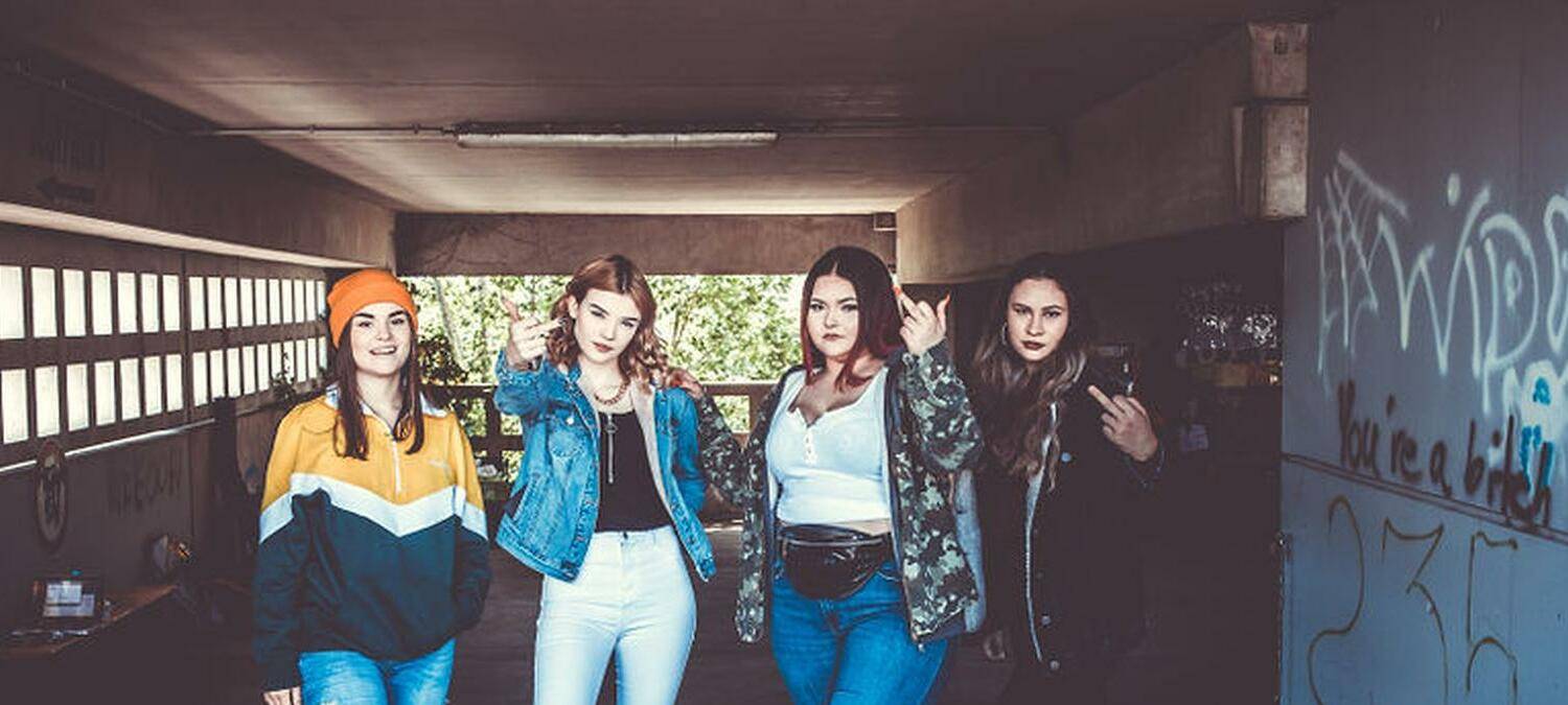 Die Mädels der Clique.