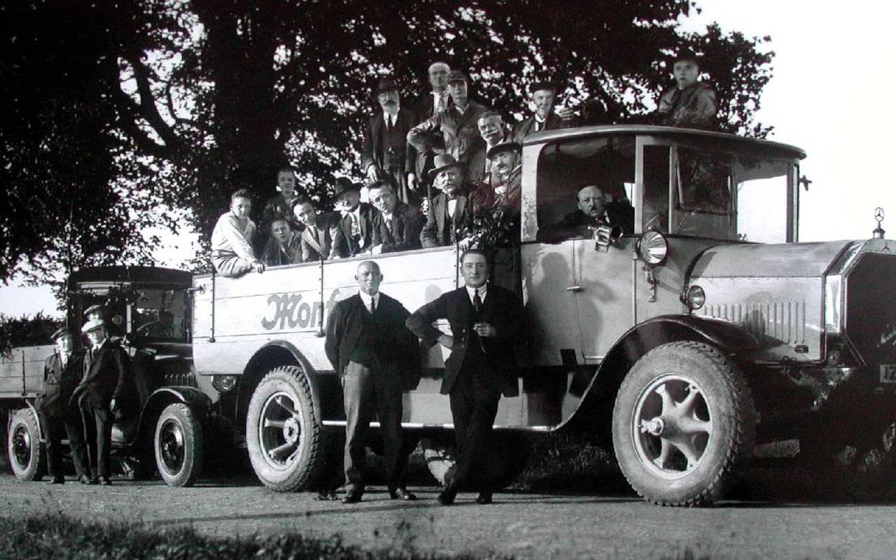 Monforts ist wieder im Geschäft - Radio 90.1