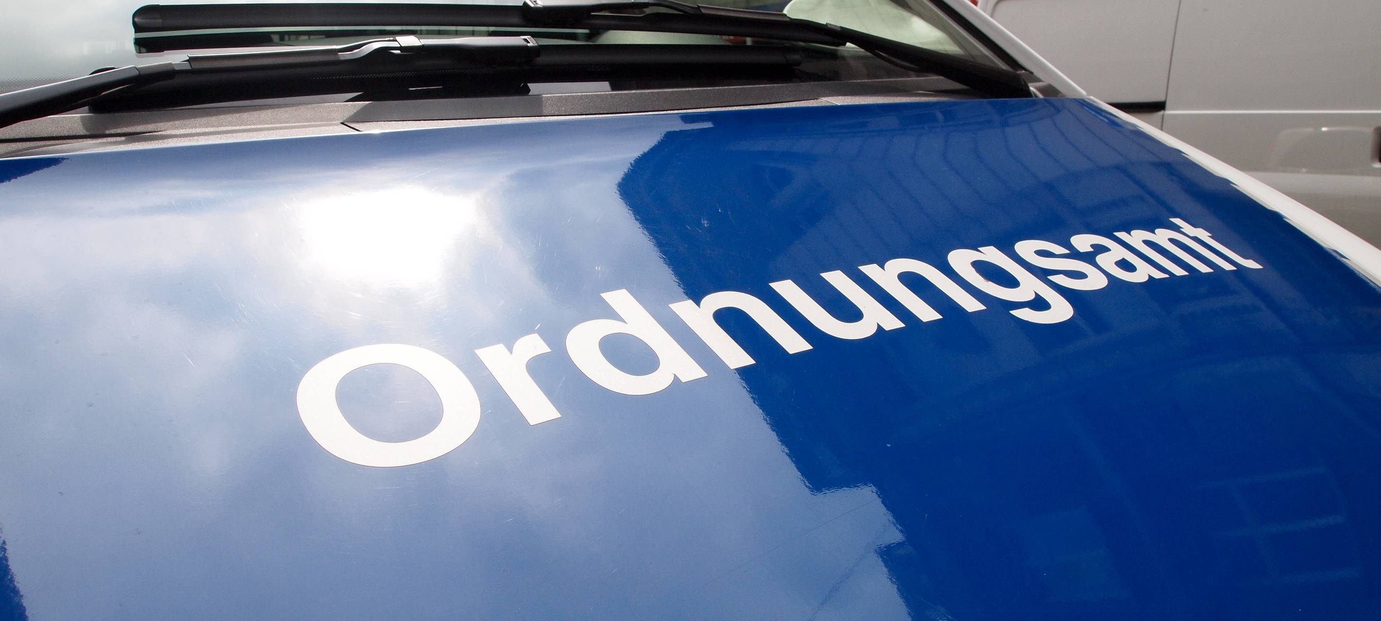 Ordnungsamt löst Versammlung auf