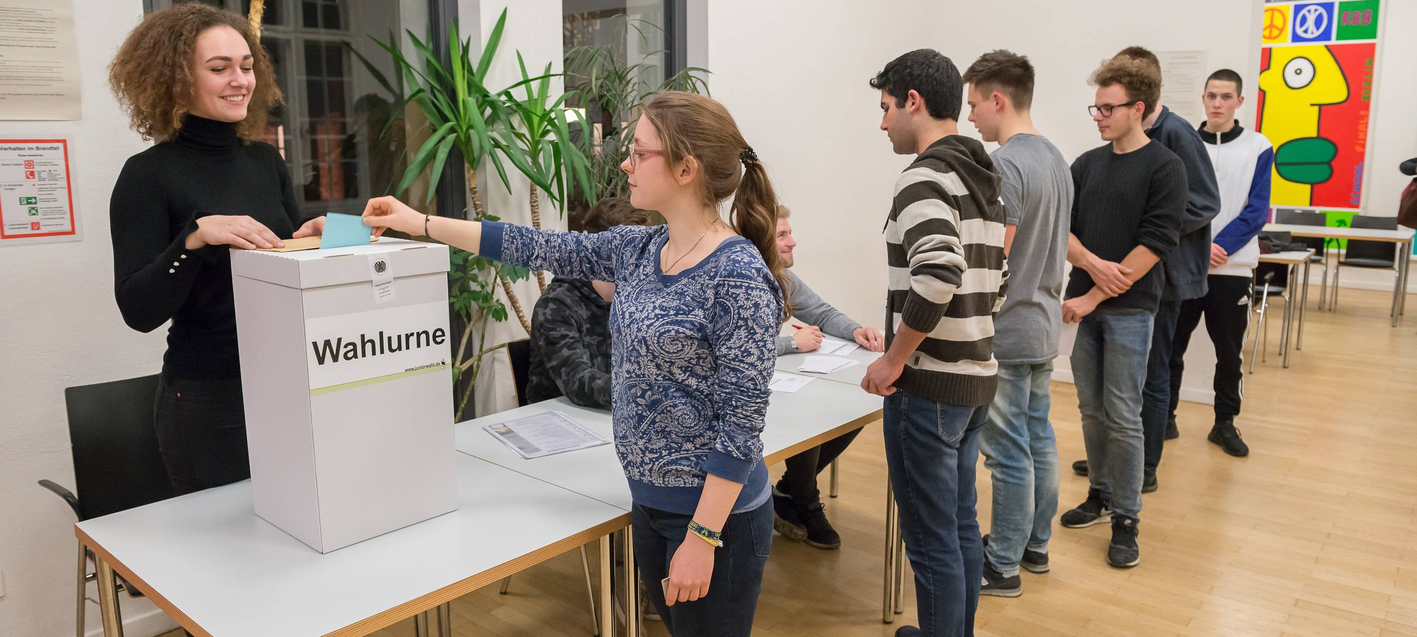 Juniorwahl an Mönchengladbacher Schulen läuft bis Freitag