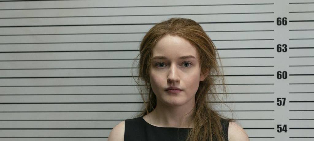 Anna wird verhaftet.