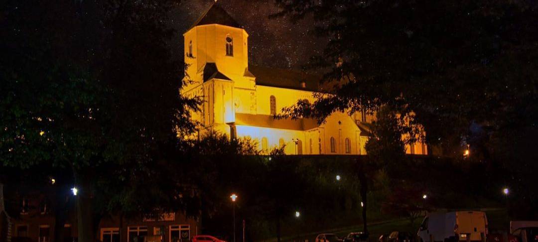 Foto der Woche vom 17.12. von @stefaningenbleek zum Thema Mönchengladbach bei Nacht