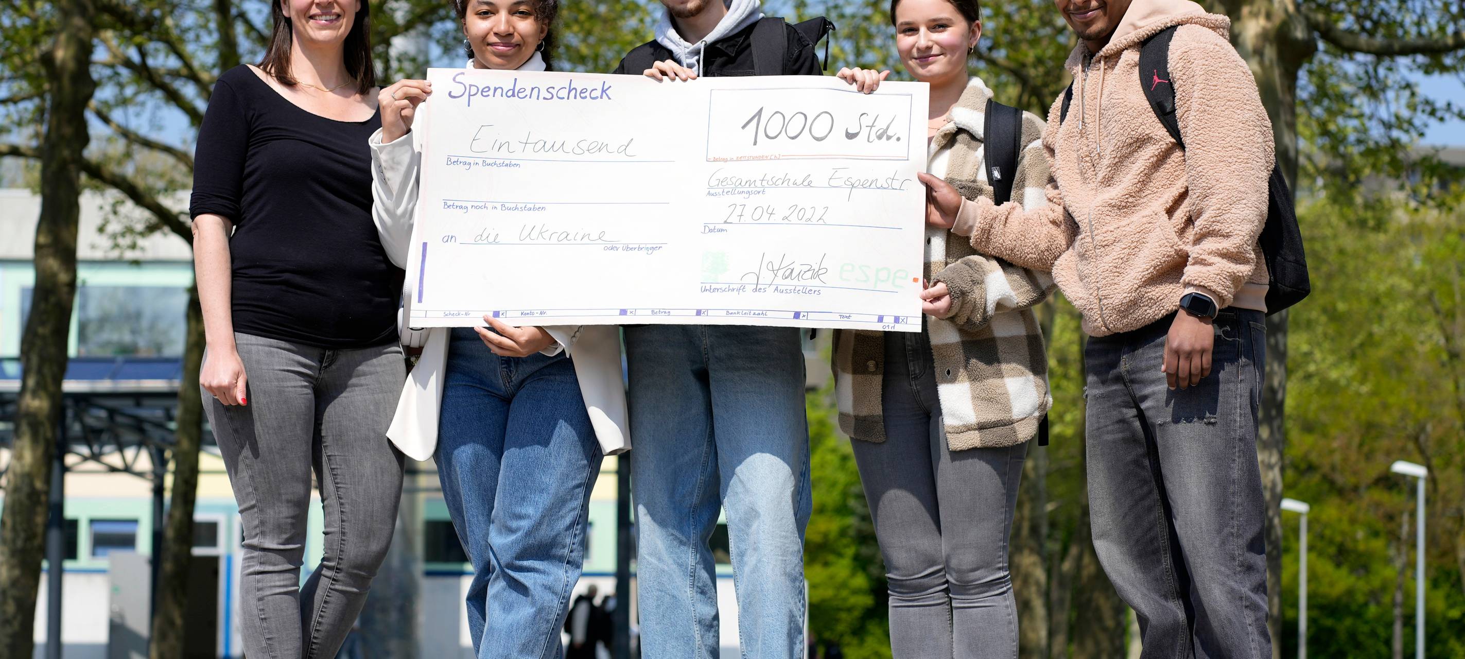 Schüler unterstützen Geflüchtete in der Stadt