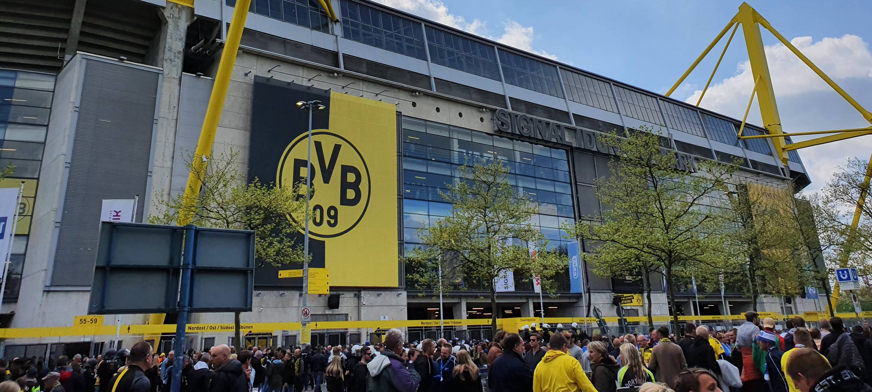 Borussia stellt sich BVB Dortmund