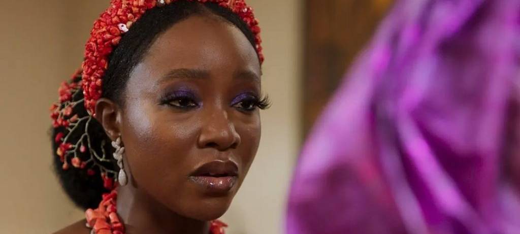 Sarah kann es nicht fassen.