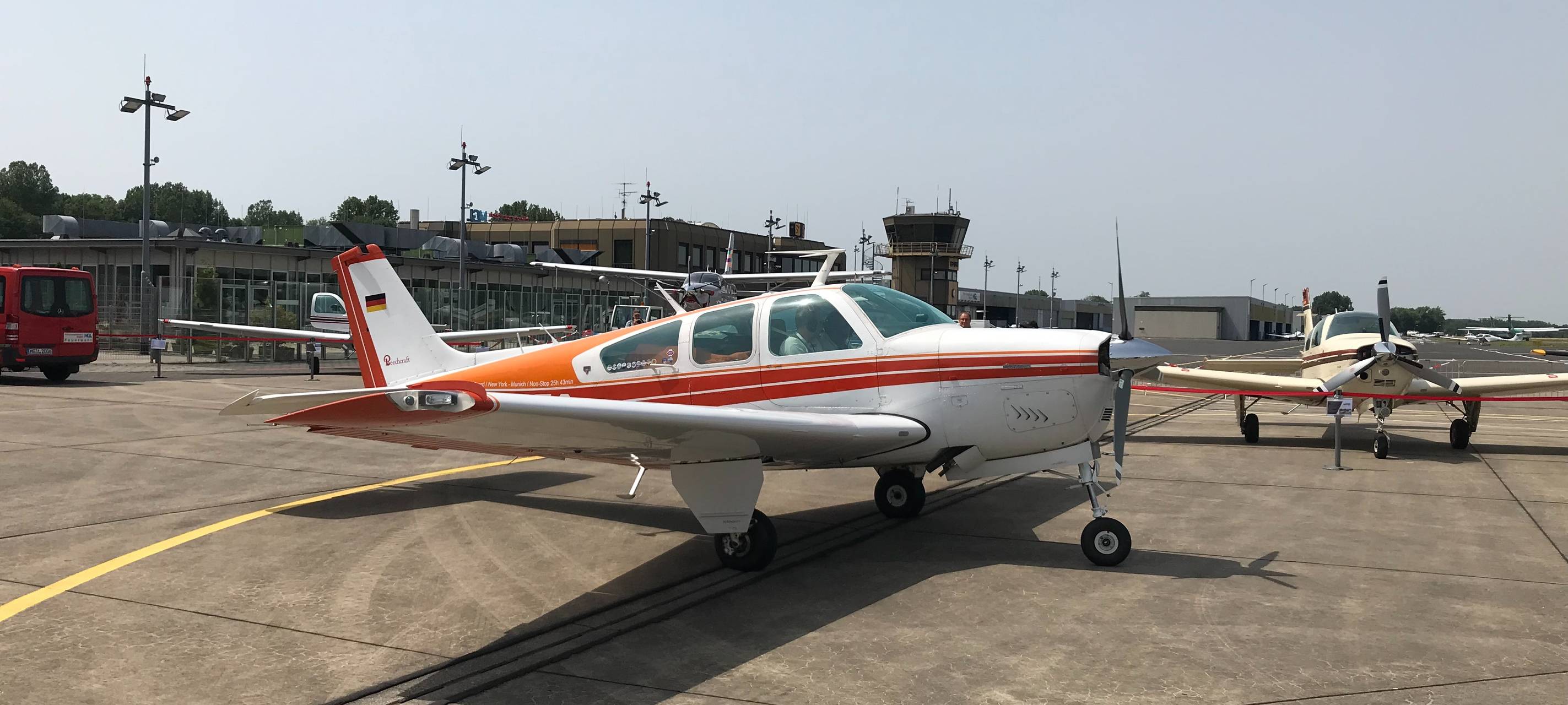 Flughafen MG: Hilfsbrücke ins Krisengebiet