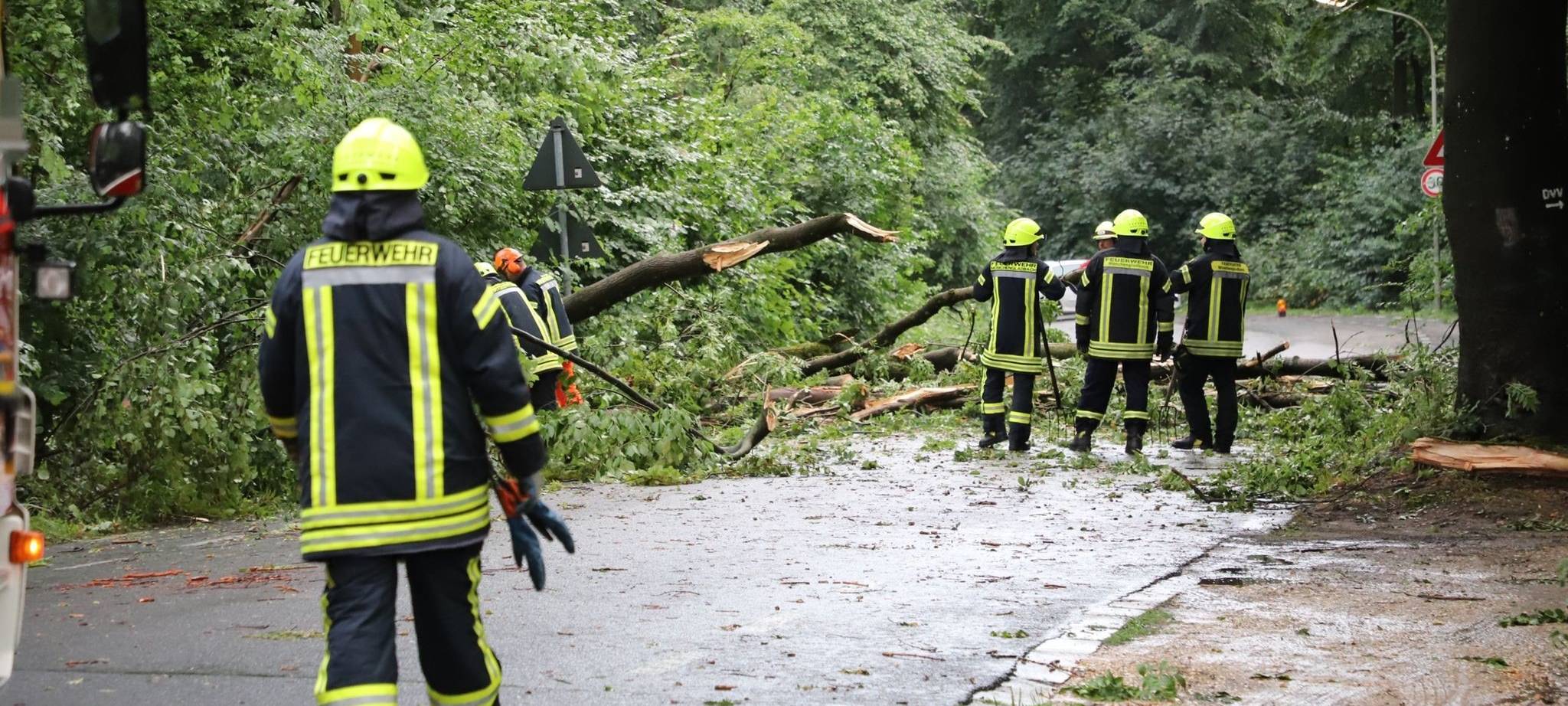 90.000€ Spende- Radio 90,1 wird Partner der Feuerwehr Mönchengladbach