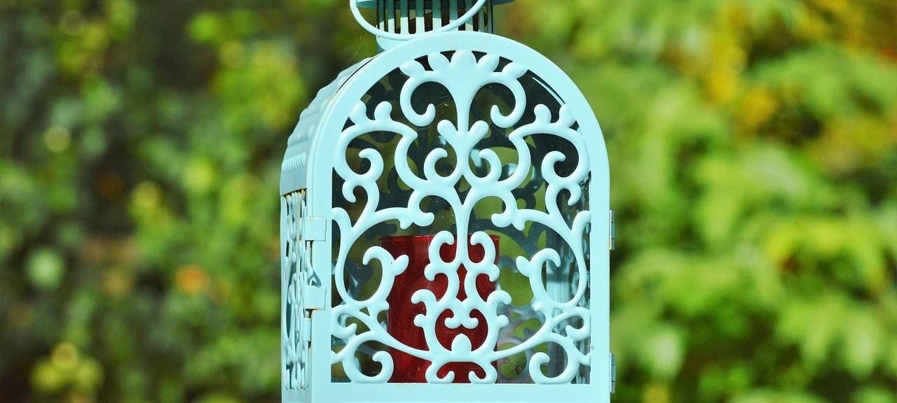 Kerzen auf Friedhöfen trotz Waldbrand-Gefahr erlaubt