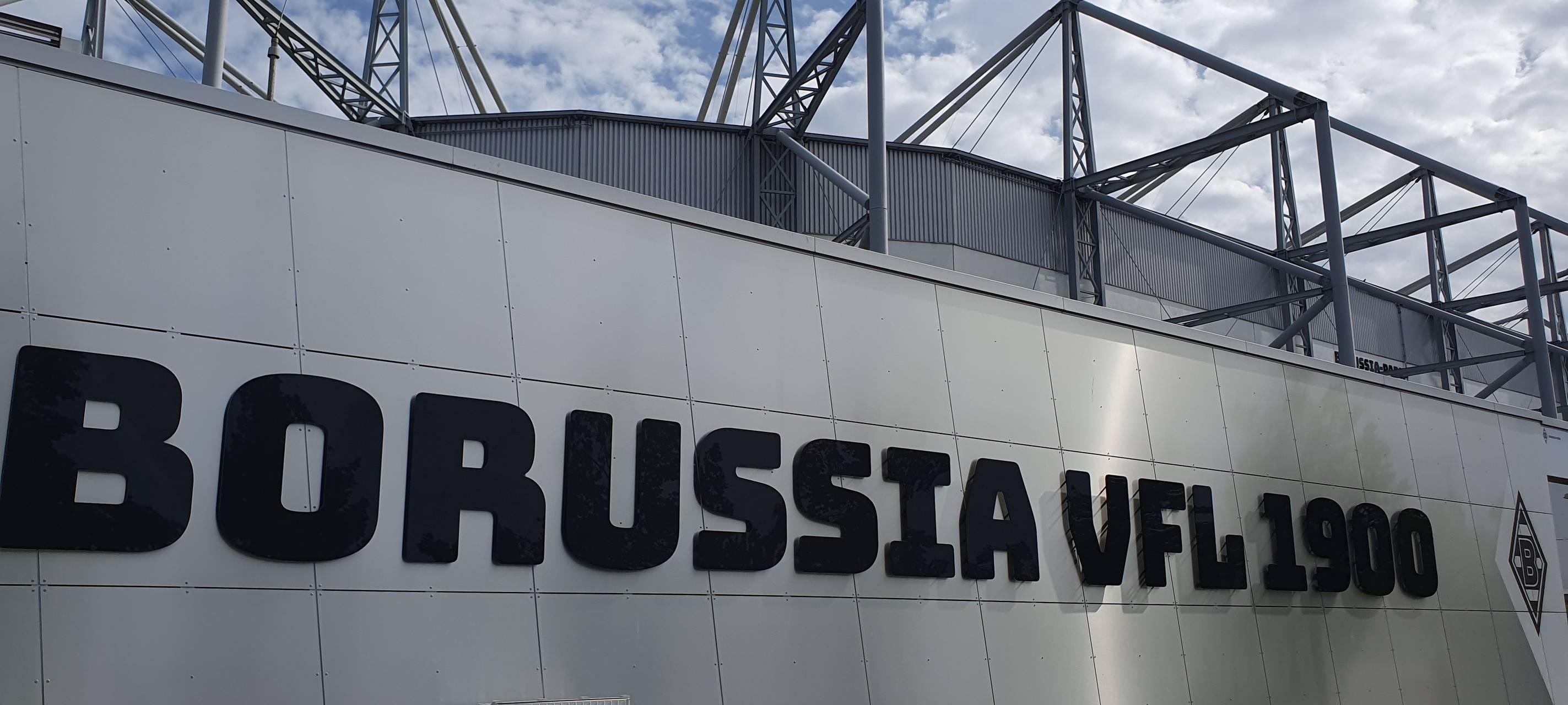 DFB-Pokal: Fohlen müssen gegen Wolfsburg ran