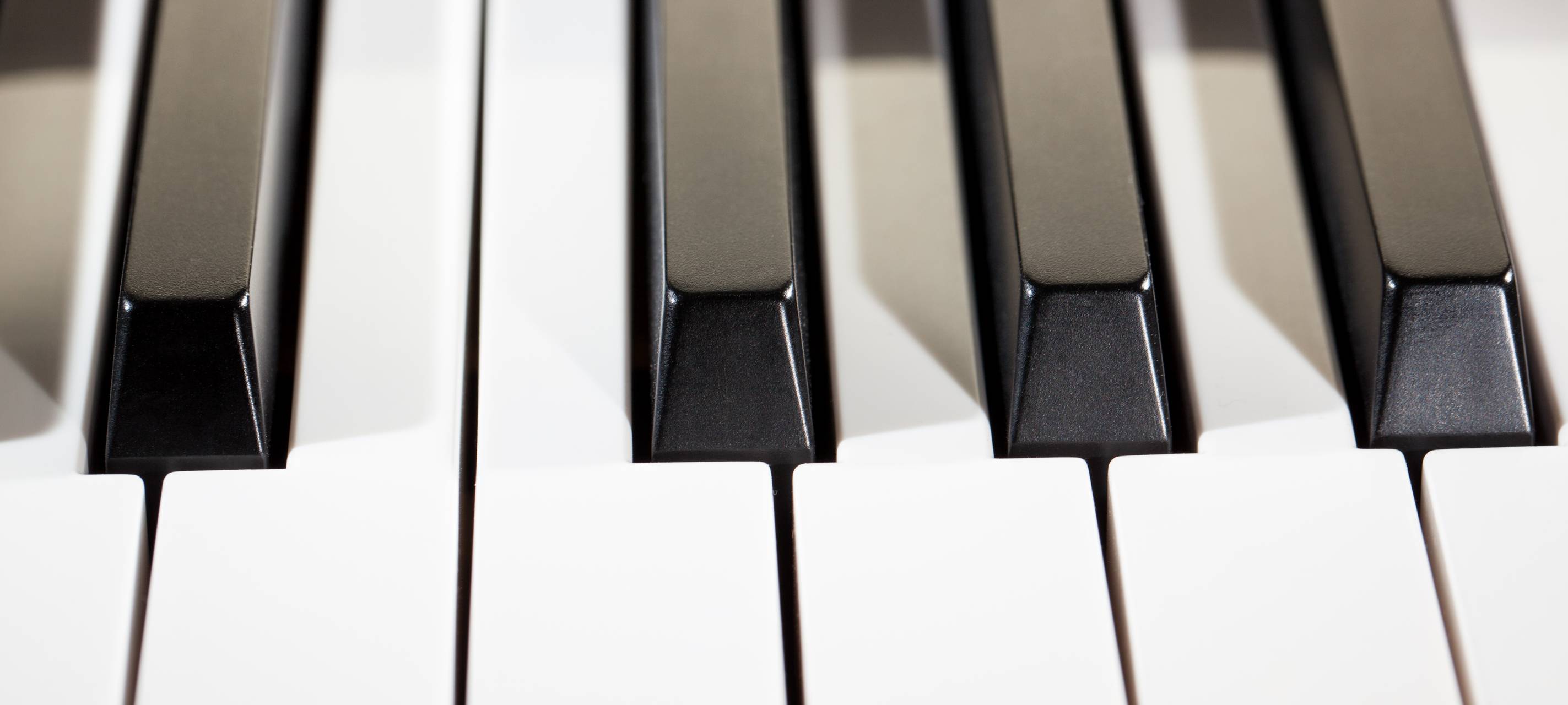 19. September - 4. Juni