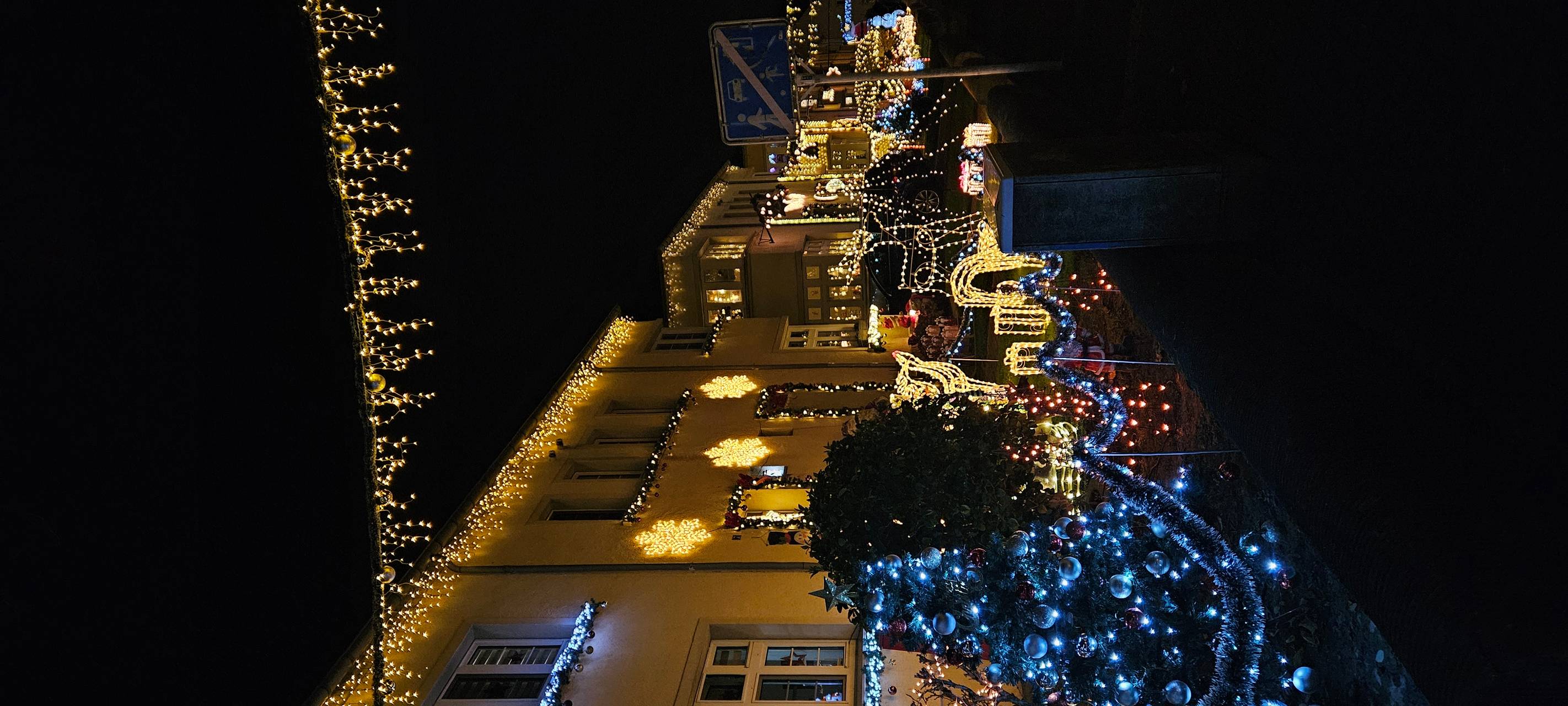 Weihnachtliche Stimmung in der Webersiedlung