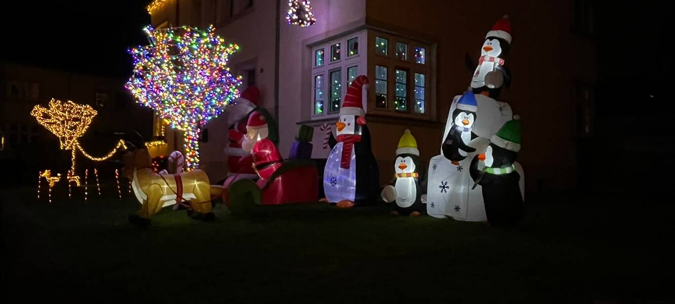 Weihnachtliche Stimmung in der Webersiedlung