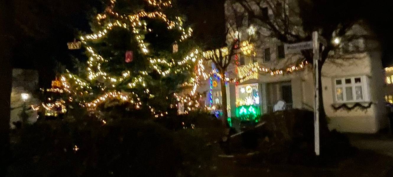Weihnachtliche Stimmung in der Webersiedlung