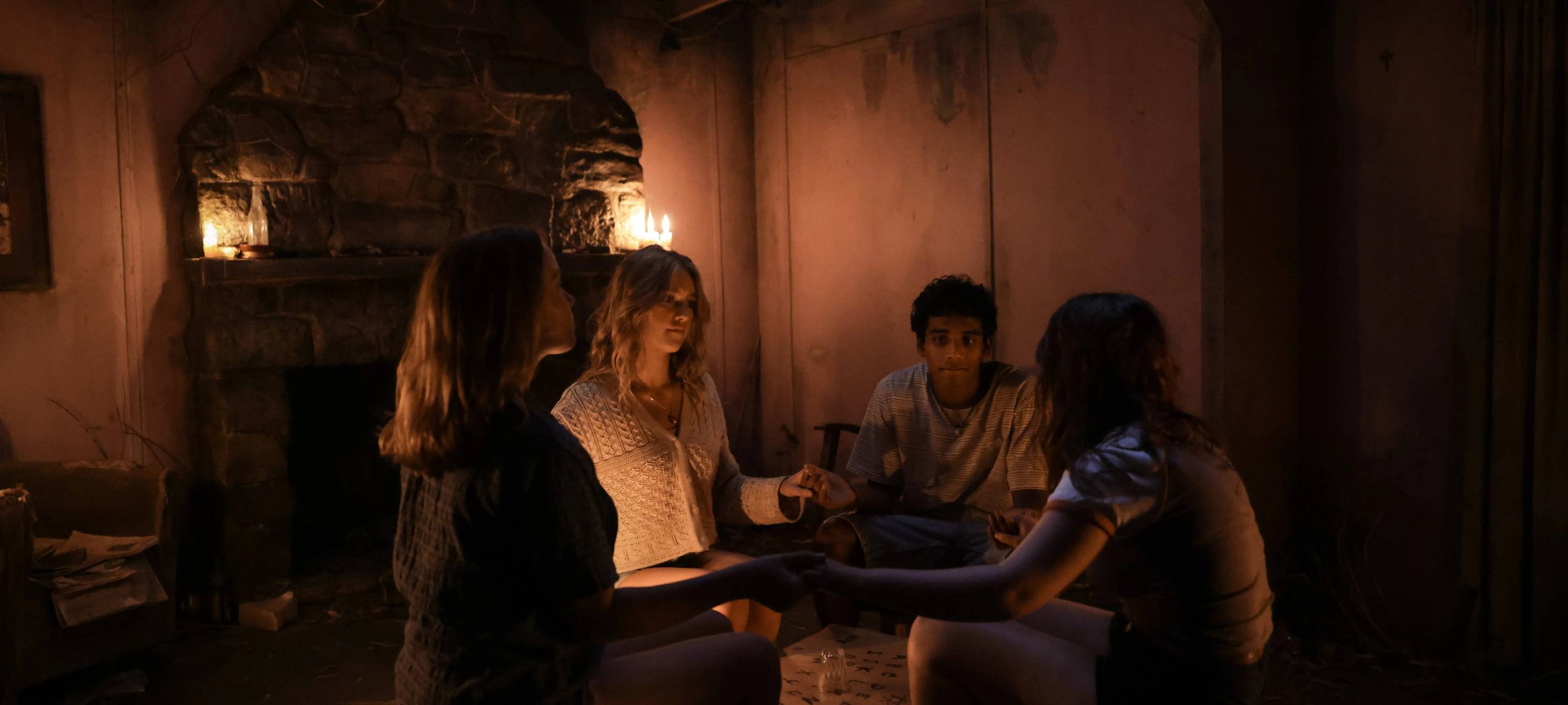 Das Spiel wird wieder gespielt.