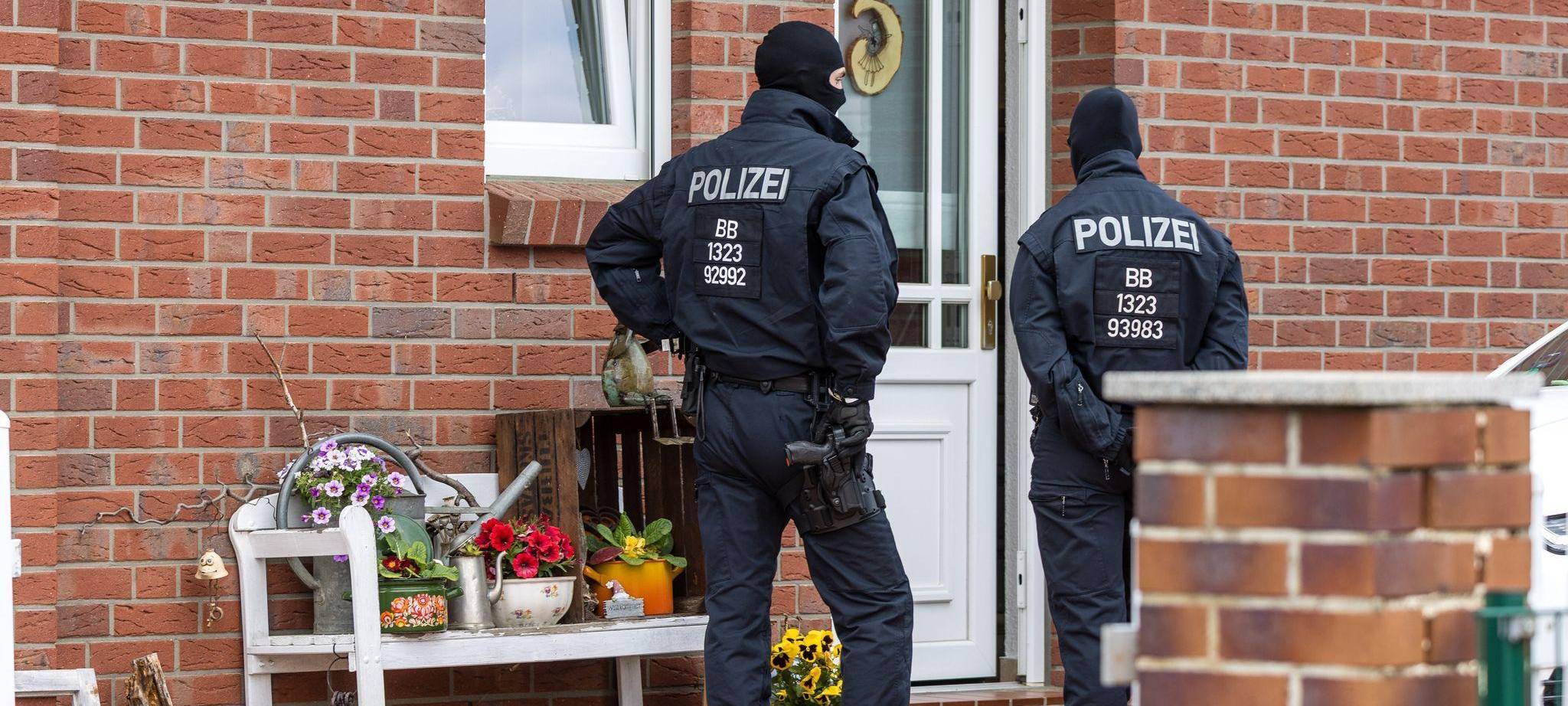 Rechte Terrorzelle? Junge Verdächtige angeklagt