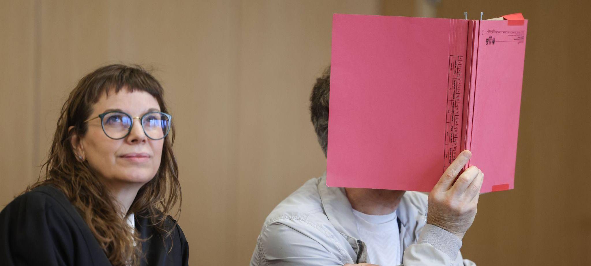 Prozess um die Ermordung eines Professors im Jahr 1984