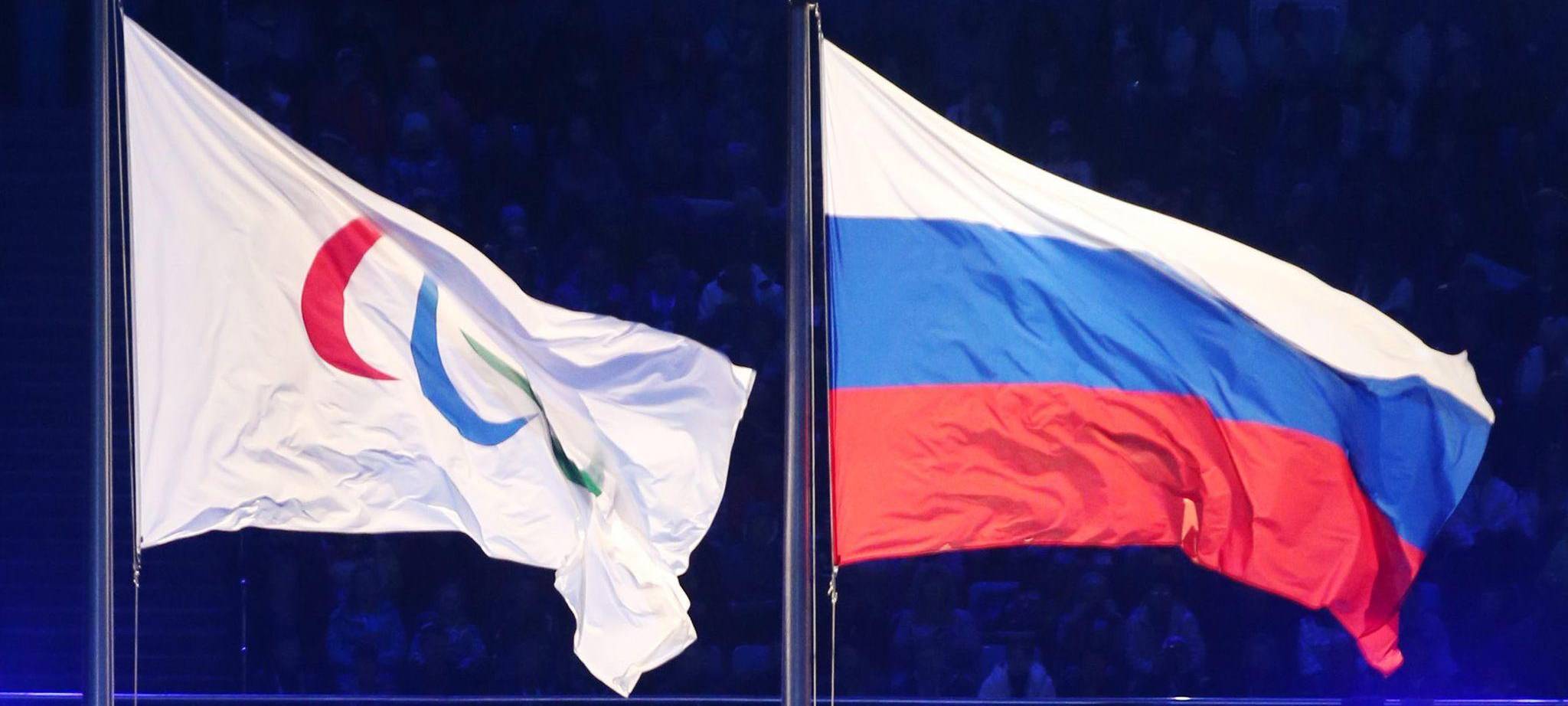 Die russische Fahne bei den Paralympics 2014