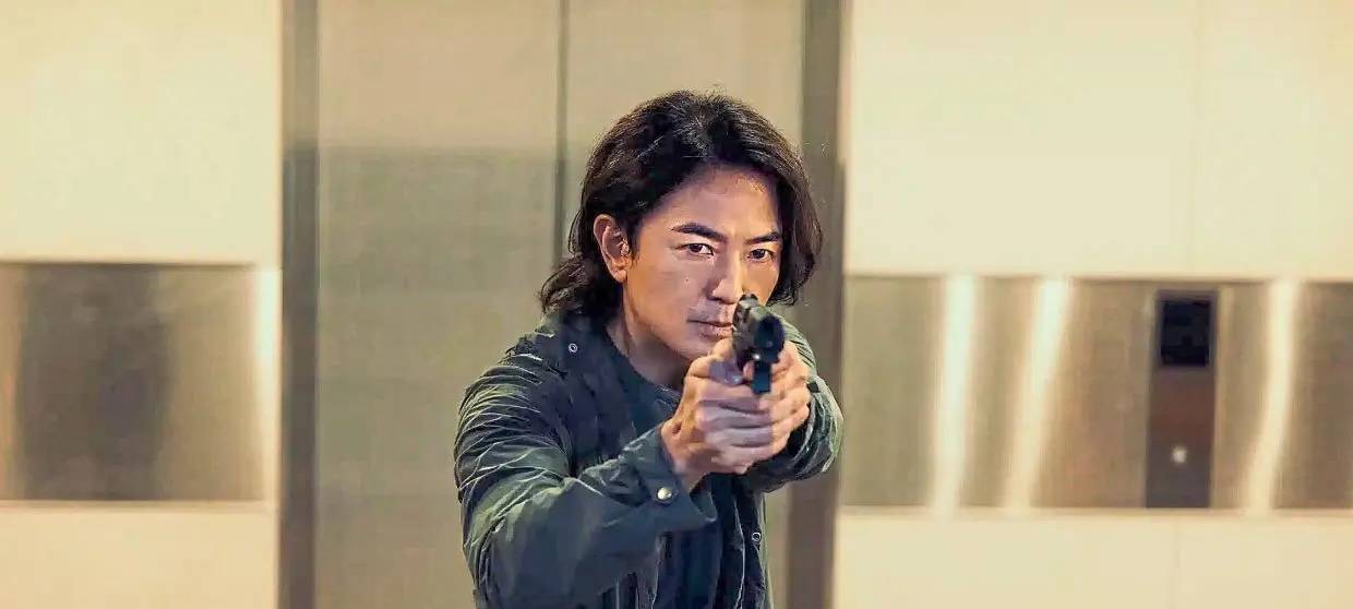 Welche Rolle spielt seine Tochter in dem Fall?