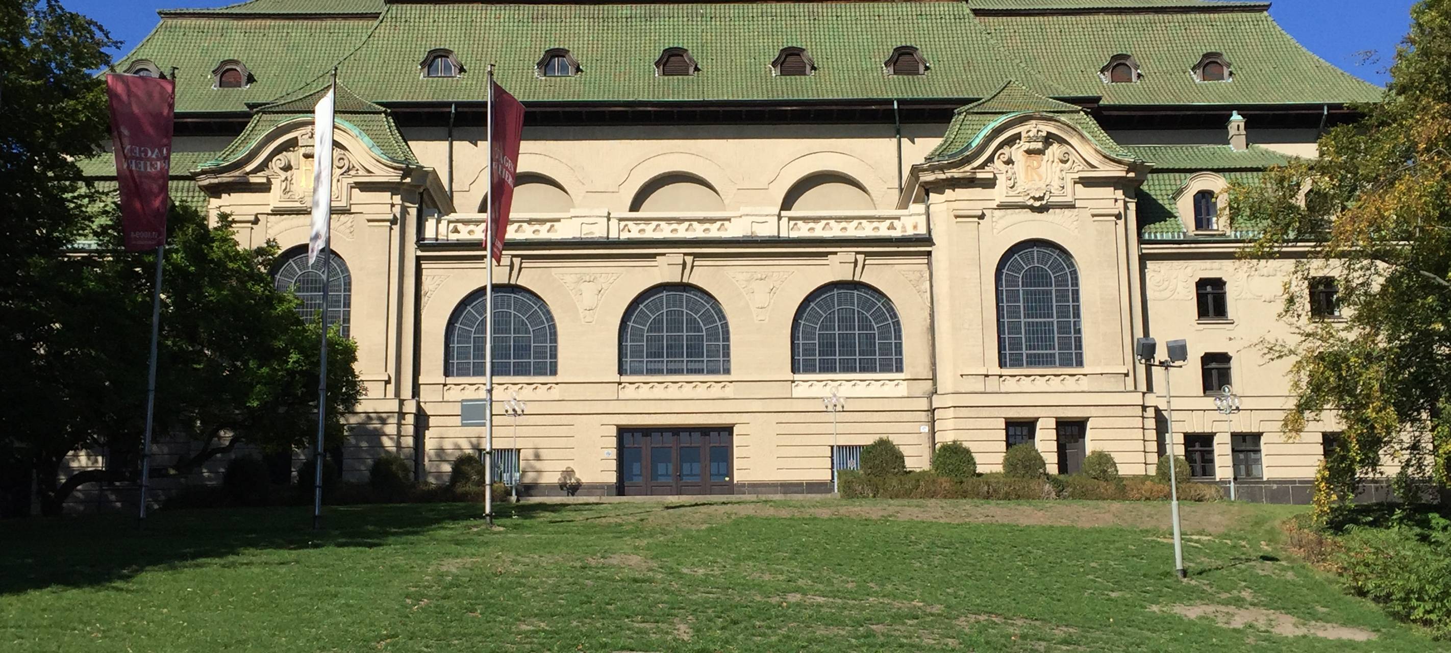 Nobelpreisträgerin Hertha Müller kommt