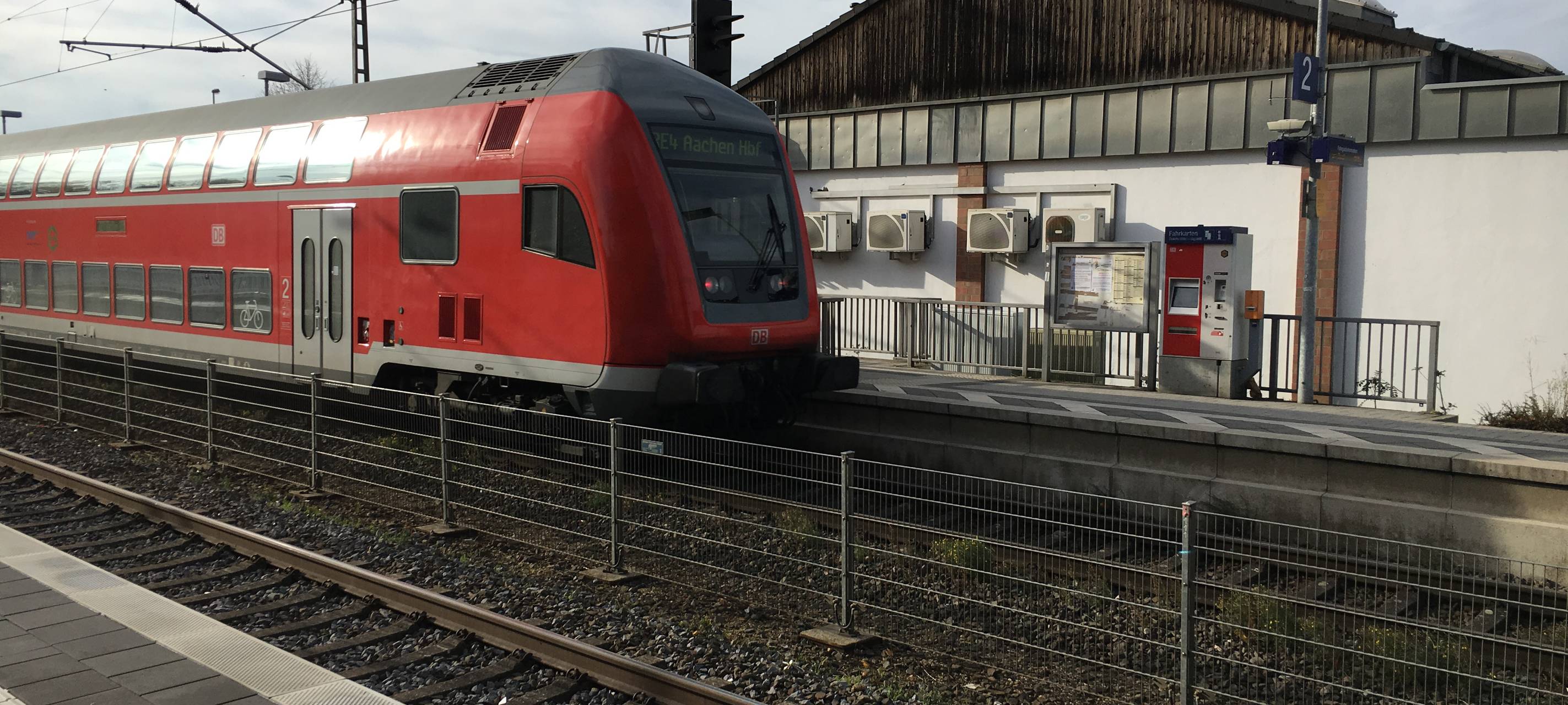 Bericht: Viele Zugausfälle beim RE4