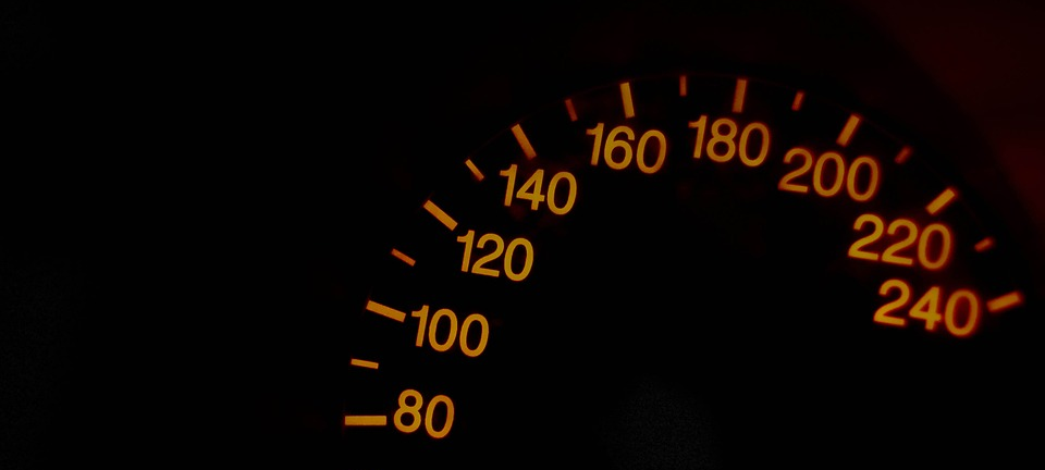 Anwohner beschweren sich über Lärm und Raserei am Volksgarten