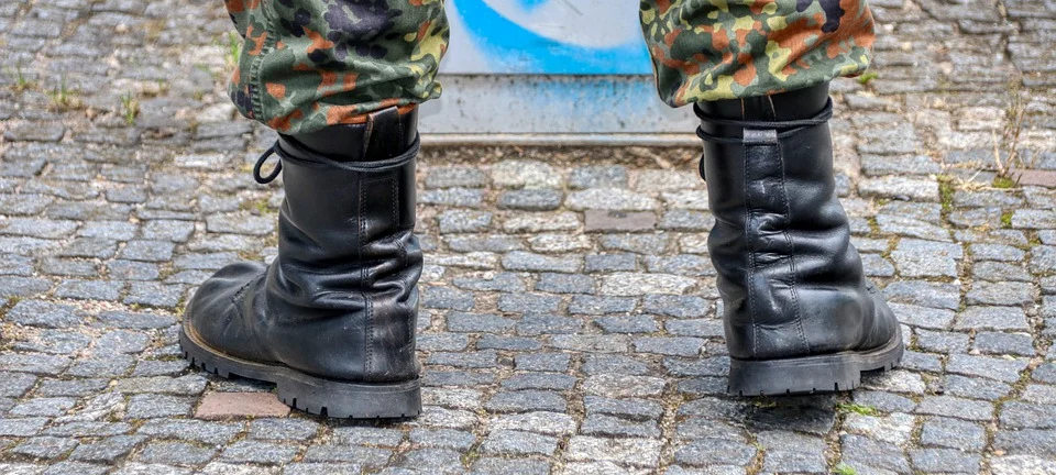 Vier Bundeswehrsoldaten helfen jetzt in Altenheimen aus
