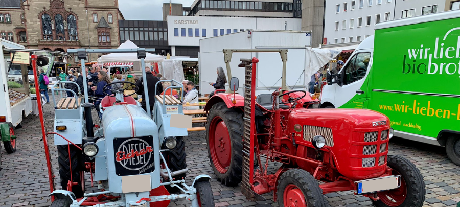"Trecker-Brunch" auf Rheydter Wochenmarkt