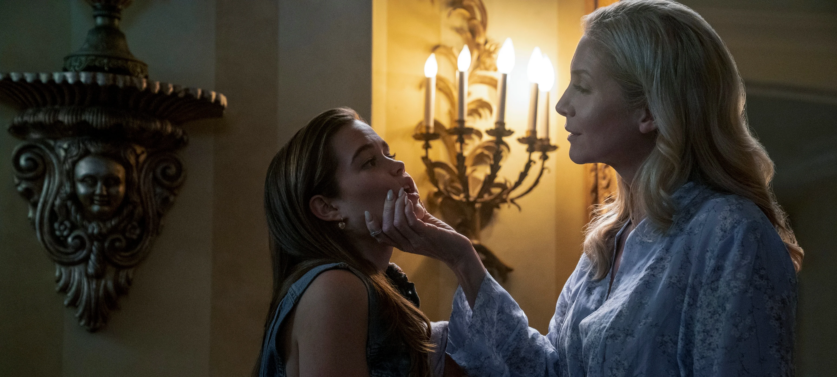 Juliette eckt in ihrer Familie an.