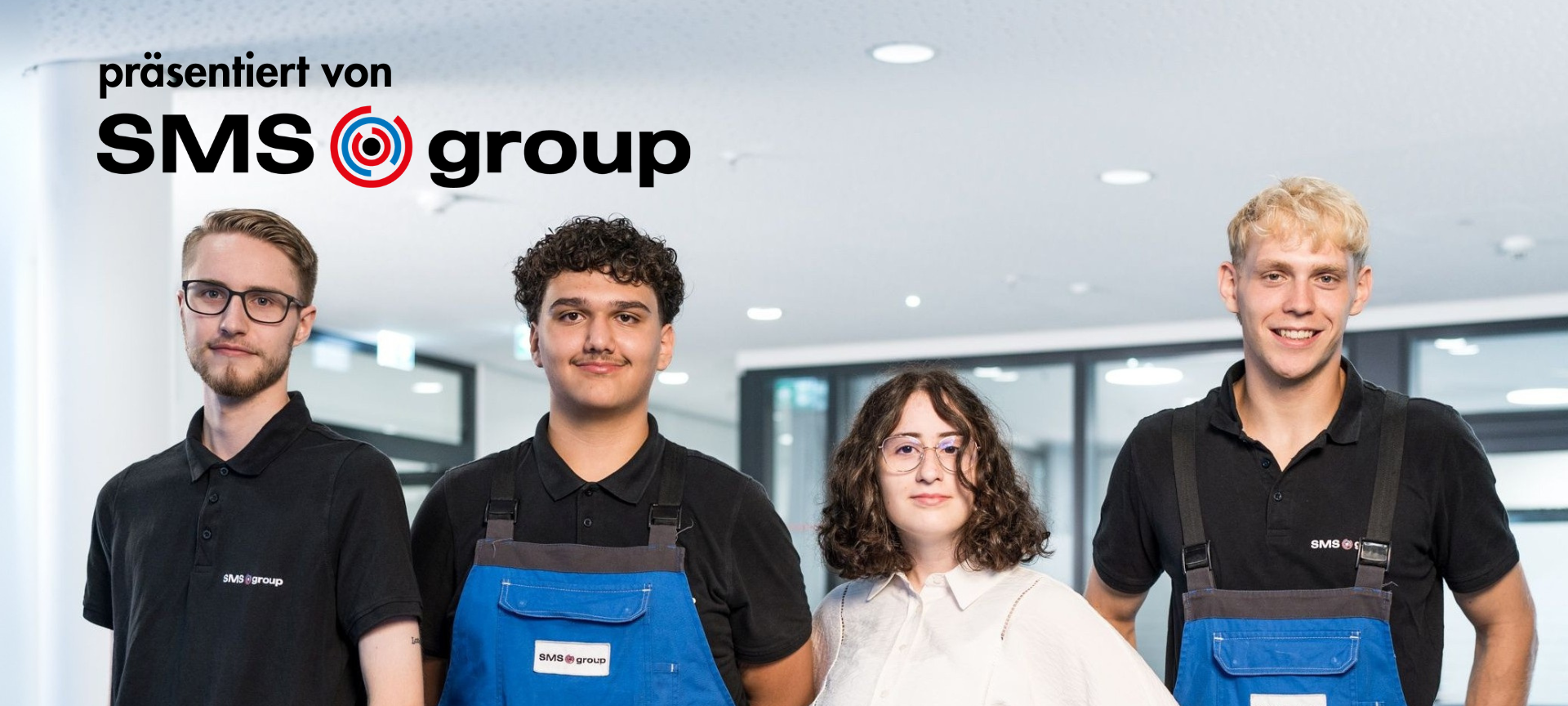 Vier Auszubildene bei SMS group