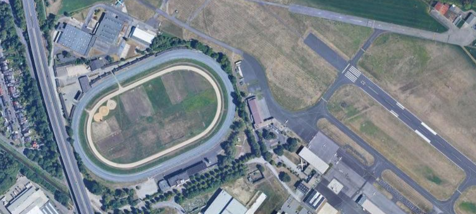 Aus "Grünfläche mit Reitsportnutzung" wird Gewerbe