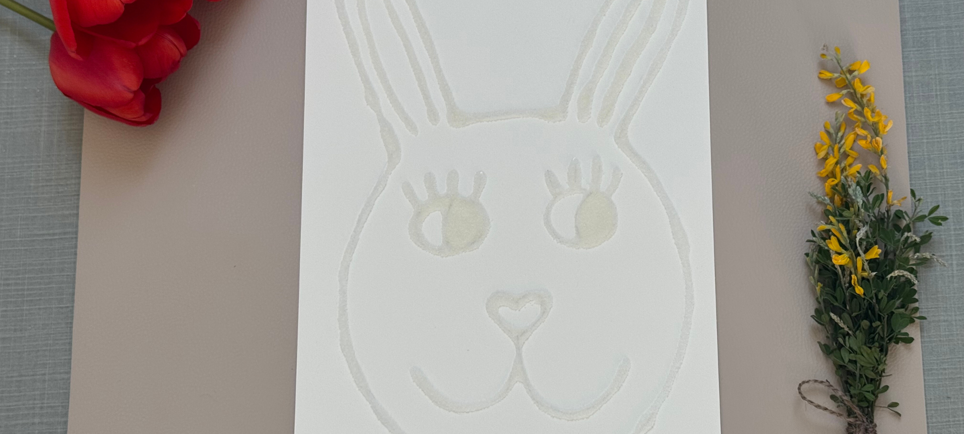 3. vollständig mit Salz bestreuen und überschüssiges Salz nach dem Trocknen abschütten