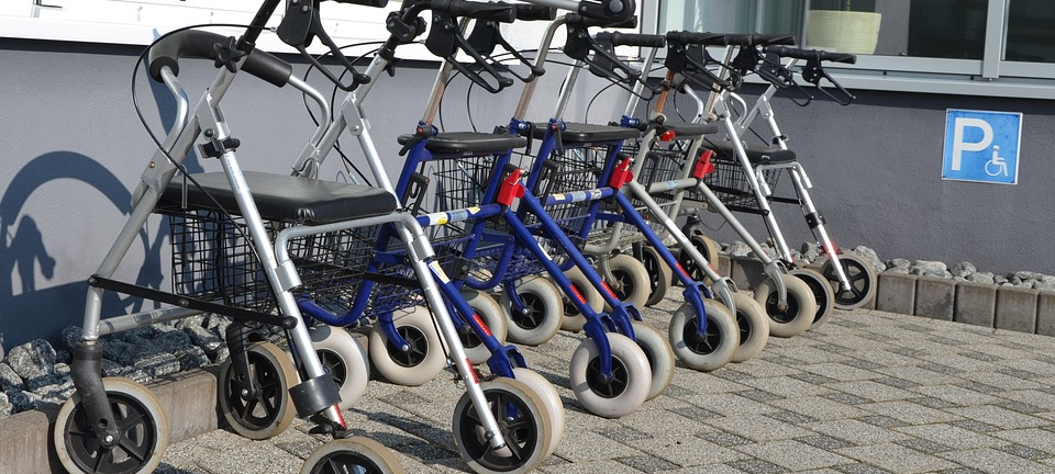 Erster Senioren-Scooter-Park